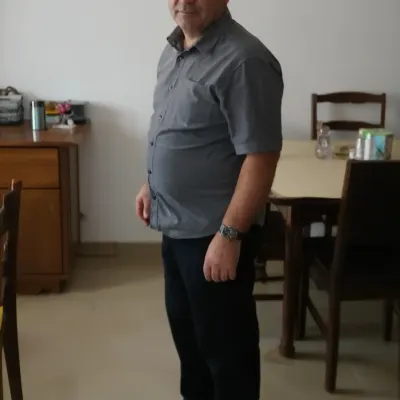 Отар, 47