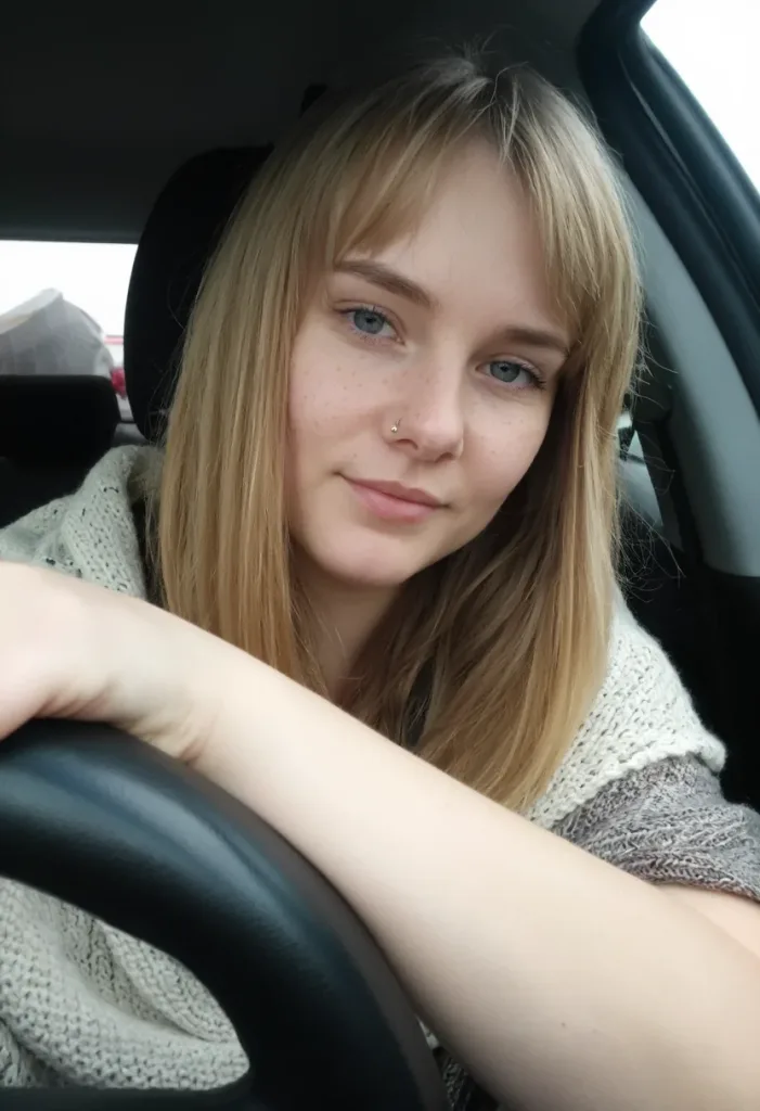Юля